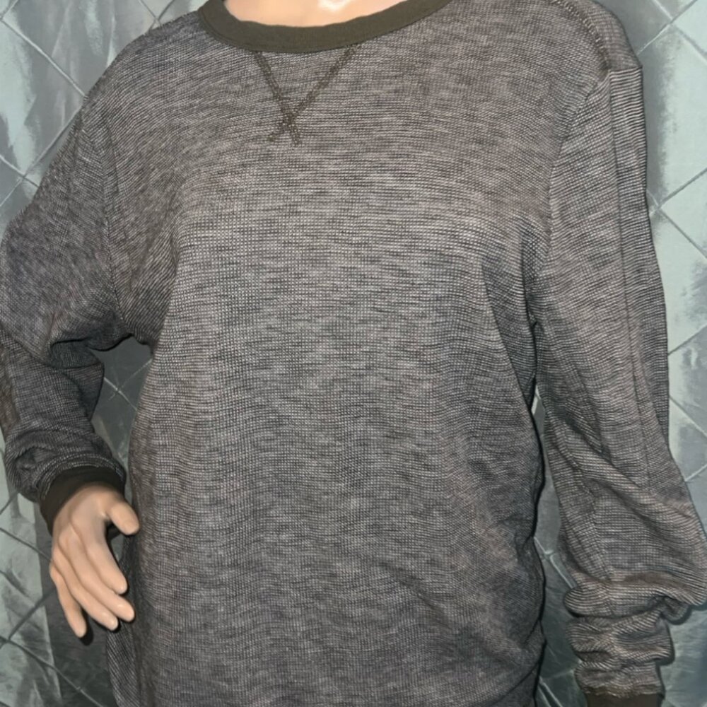 Old Navy Men Large Gray White Soft Washed Waffle Knit Long Sleeve Crew Neck Top